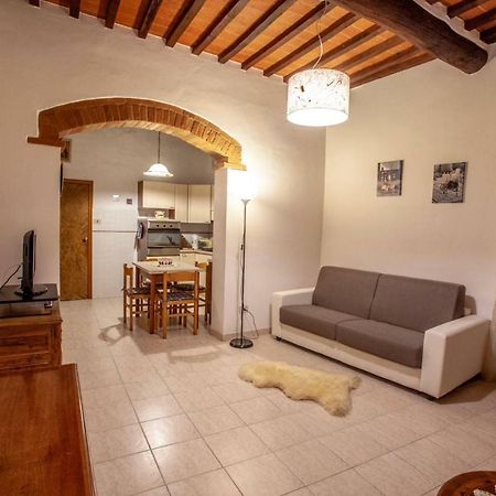 شقة La Casa Di Francesca كاستيلْنْوافو بيراردين المظهر الخارجي الصورة